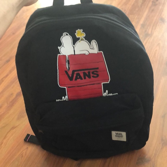 vans snoopy backpack